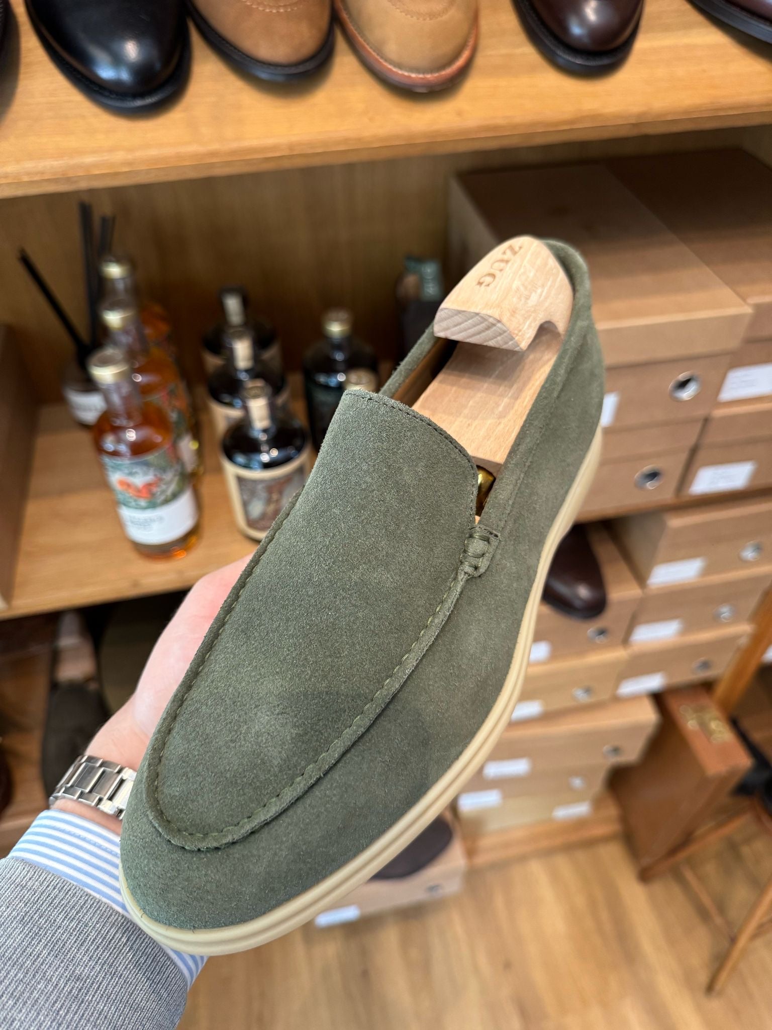 Vela II // Thymian Suede // Sohle Ecru