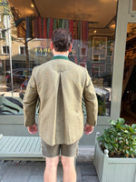 Laden Sie das Bild in den Galerie-Viewer, ZUG Joppe // Jägerleinen Grün // ungefüttert
