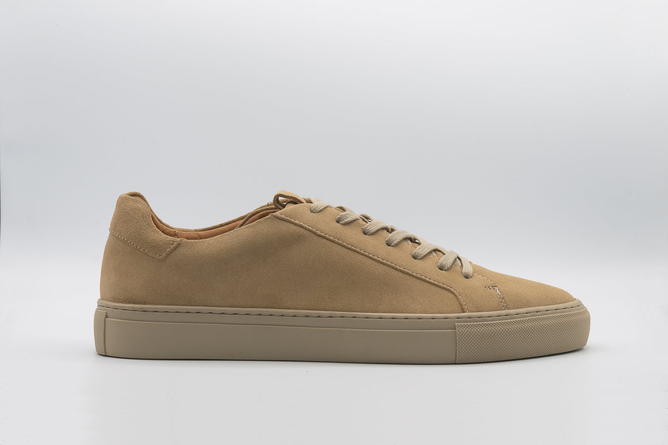 Sneaker // Court // Suede // Sierra Beige